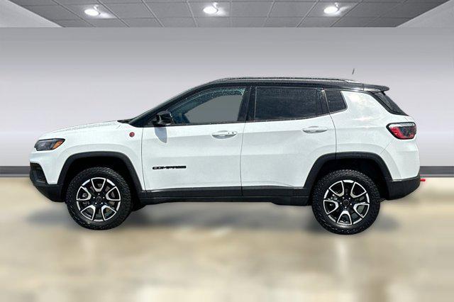 used 2025 Jeep Compass car, priced at $28,996