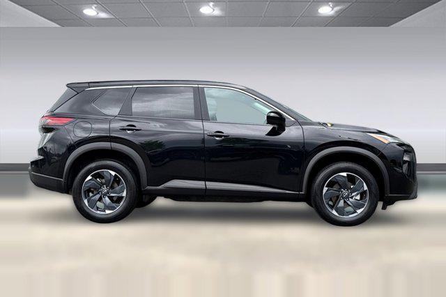 used 2025 Nissan Rogue car, priced at $24,996