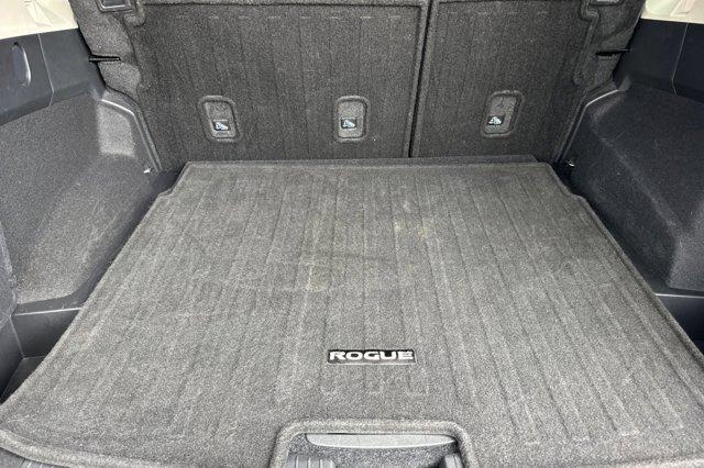 used 2025 Nissan Rogue car, priced at $24,996
