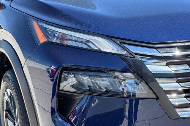 used 2025 Nissan Rogue car, priced at $24,996