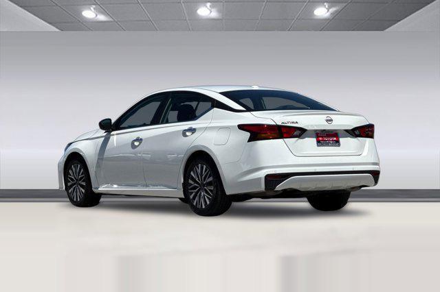 used 2025 Nissan Altima car, priced at $21,996