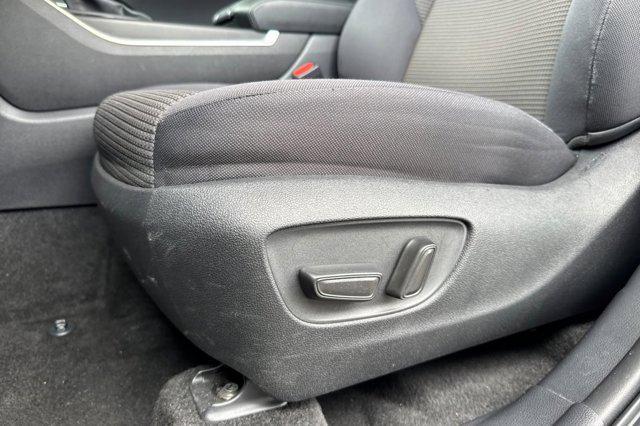 used 2025 Toyota Highlander car, priced at $41,998