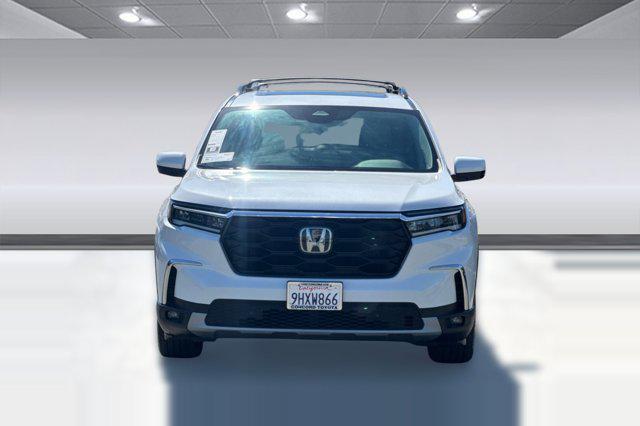 used 2023 Honda Pilot car, priced at $36,997