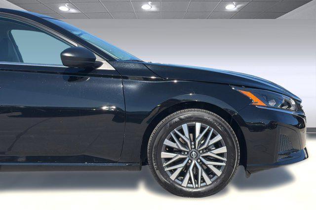 used 2025 Nissan Altima car, priced at $21,996