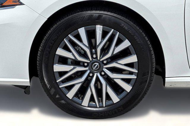 used 2025 Nissan Altima car, priced at $24,997