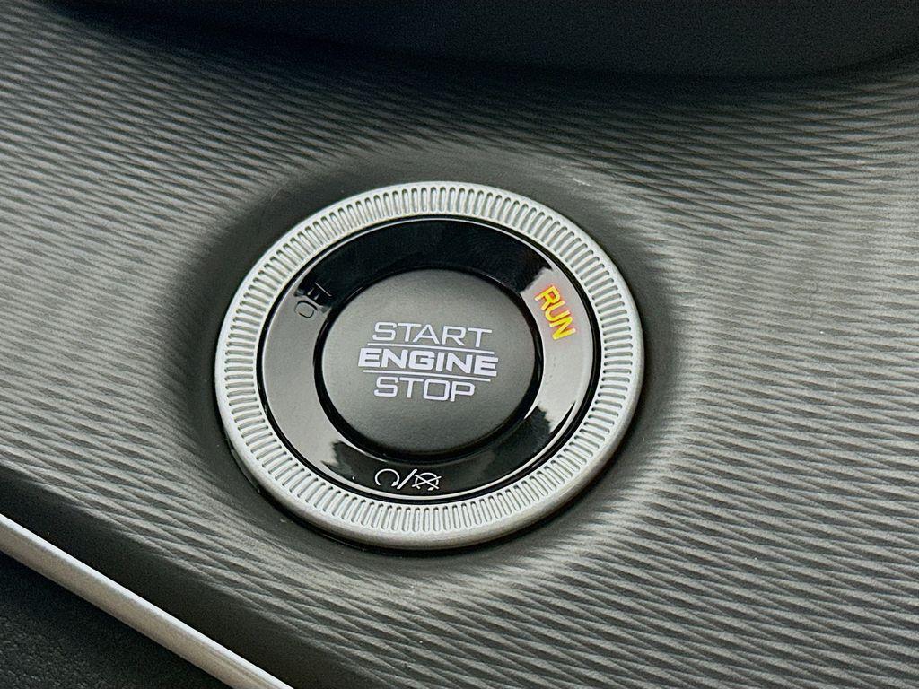 new 2025 Jeep Grand Cherokee L car, priced at $35,156