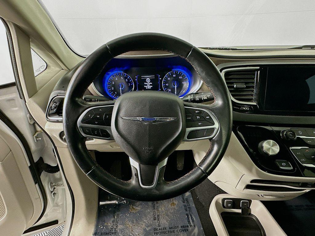 used 2018 Chrysler Pacifica car, priced at $14,800