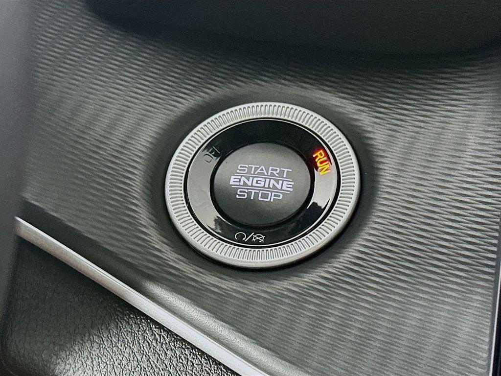 new 2025 Jeep Grand Cherokee L car, priced at $44,391