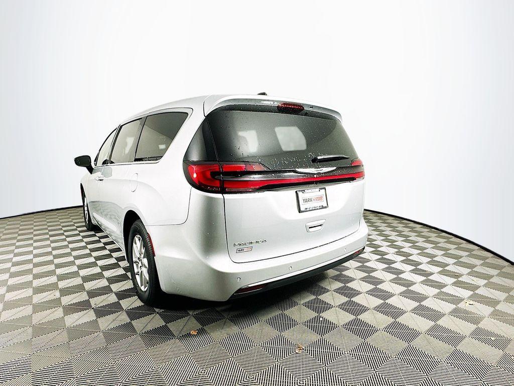 used 2024 Chrysler Pacifica car, priced at $30,990