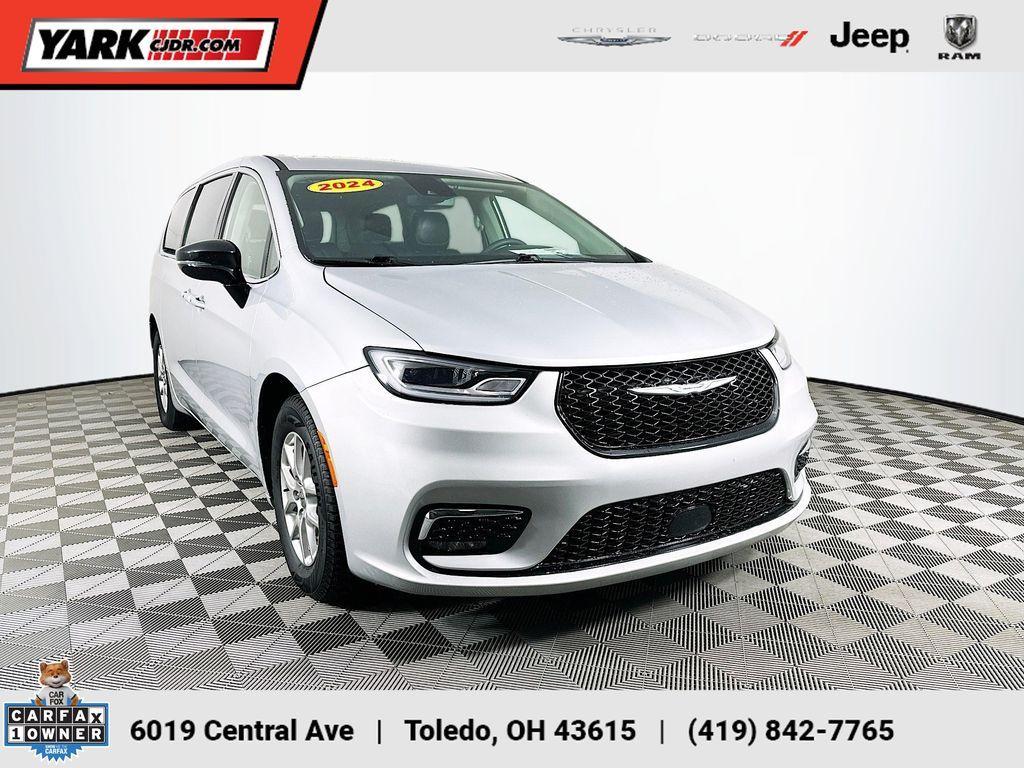 used 2024 Chrysler Pacifica car, priced at $24,699