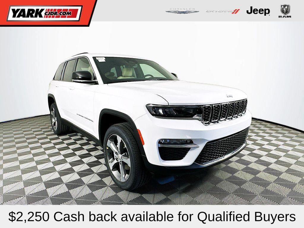 new 2025 Jeep Grand Cherokee car, priced at $46,359