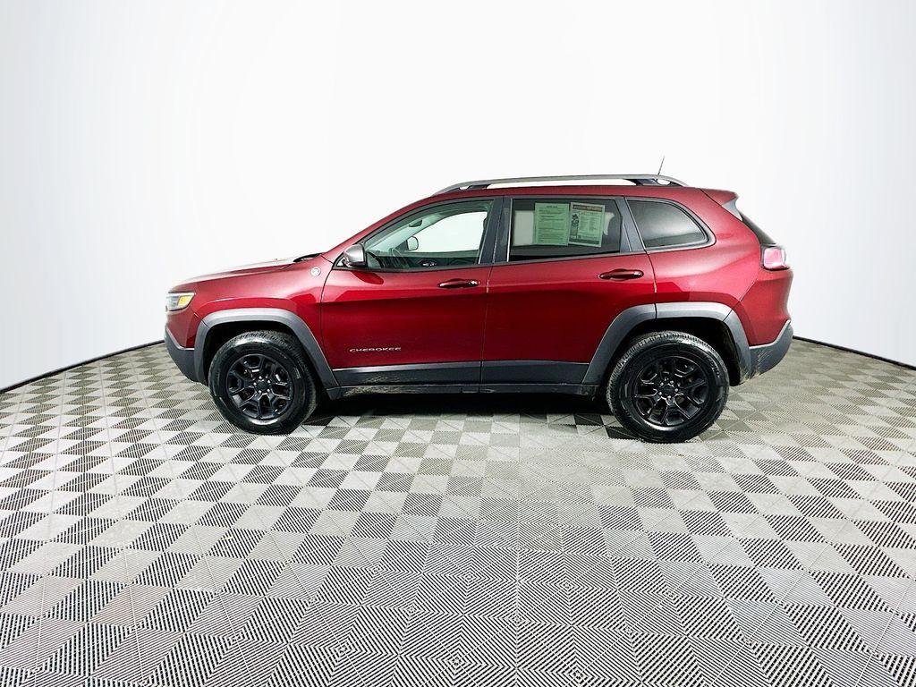 used 2020 Jeep Cherokee car, priced at $19,654