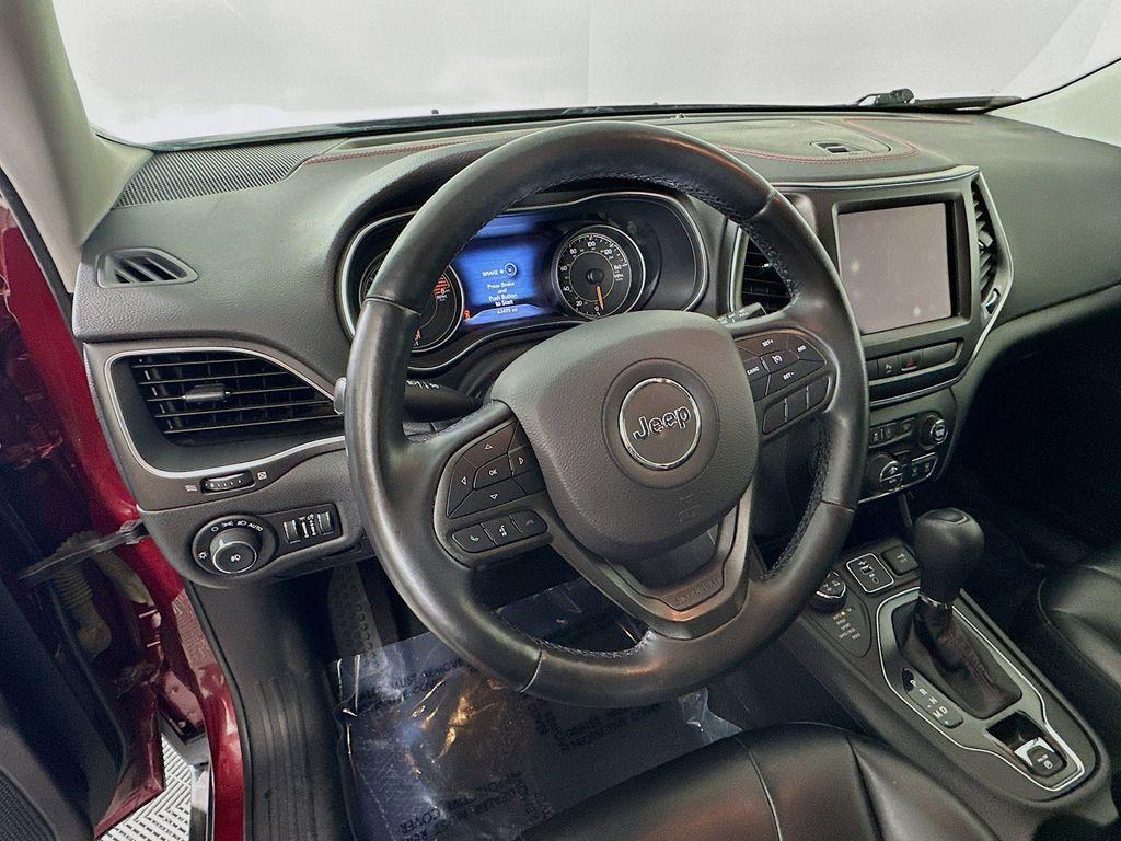 used 2020 Jeep Cherokee car, priced at $19,654