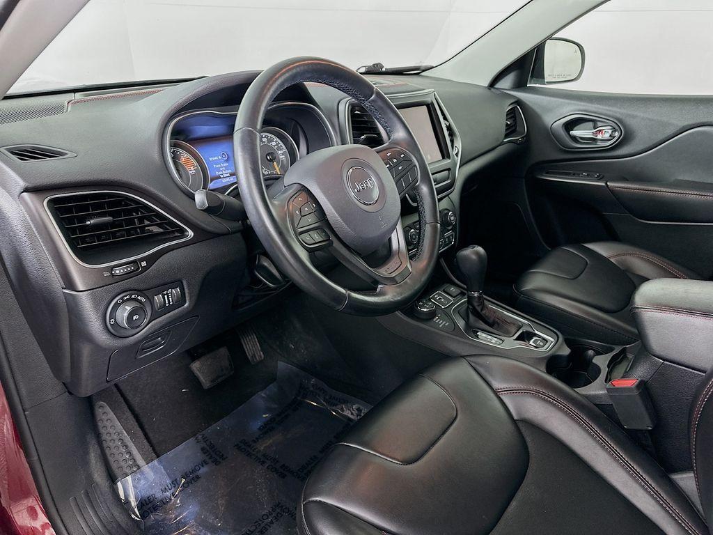 used 2020 Jeep Cherokee car, priced at $19,654