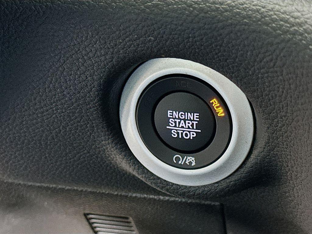 new 2026 Chrysler Pacifica car, priced at $46,931