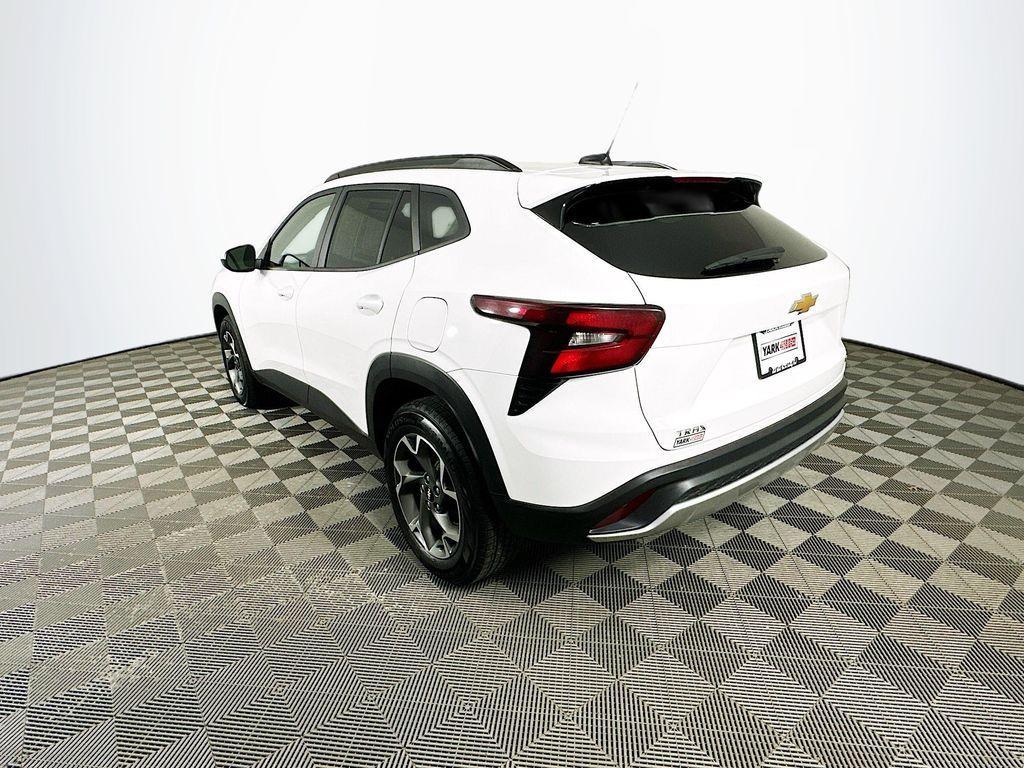 used 2024 Chevrolet Trax car, priced at $19,904