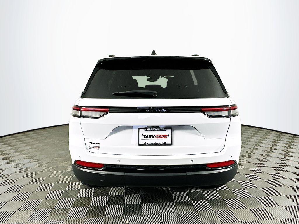 used 2023 Jeep Grand Cherokee car, priced at $29,997