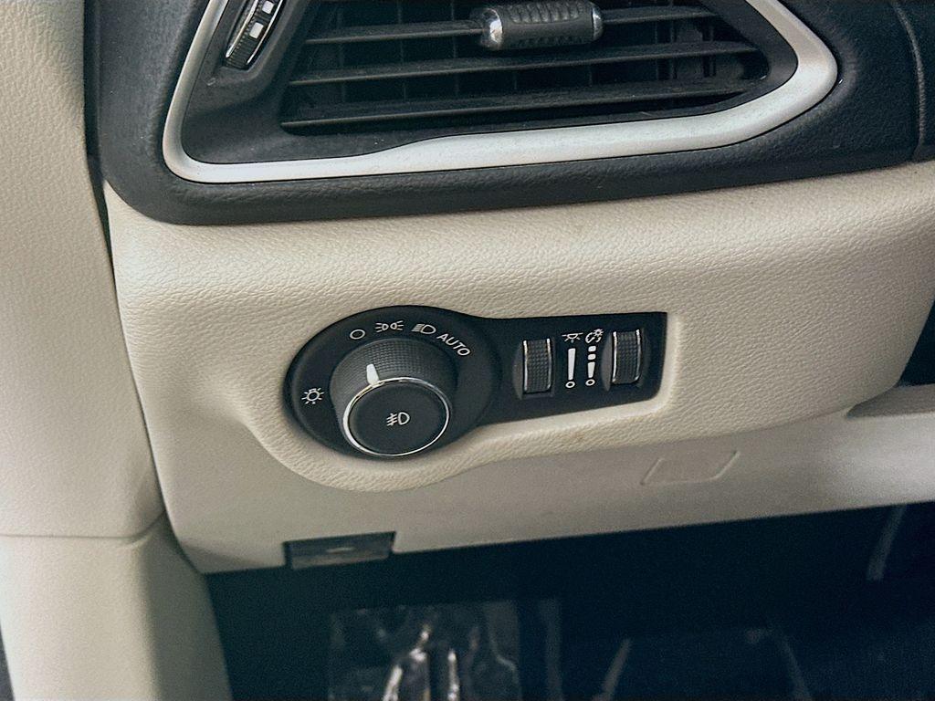 used 2019 Chrysler Pacifica car, priced at $14,300