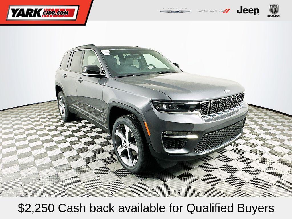 new 2025 Jeep Grand Cherokee car, priced at $46,868