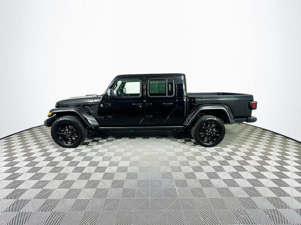 used 2024 Jeep Gladiator car, priced at $32,404