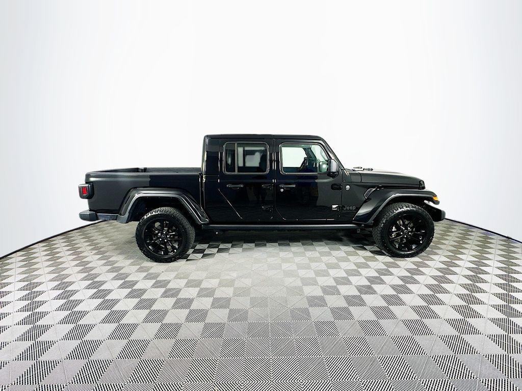 used 2024 Jeep Gladiator car, priced at $32,404
