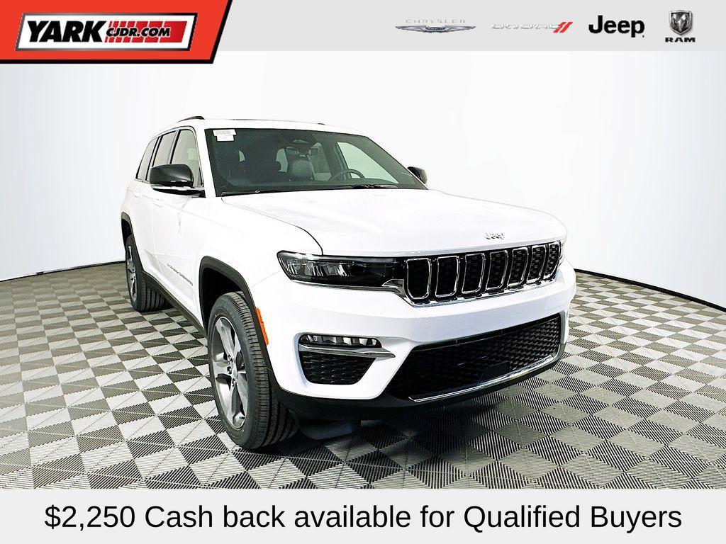 new 2025 Jeep Grand Cherokee car, priced at $46,359