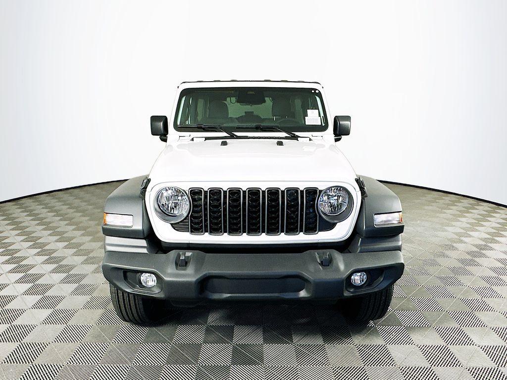 new 2026 Jeep Wrangler car, priced at $45,925
