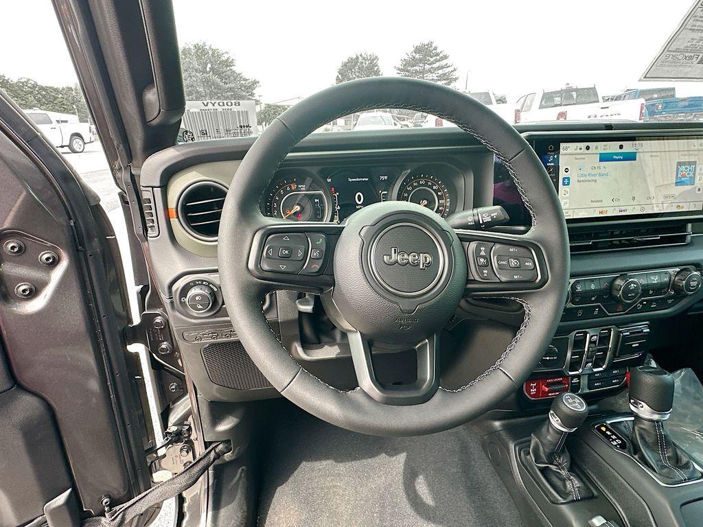 new 2026 Jeep Gladiator car, priced at $55,399