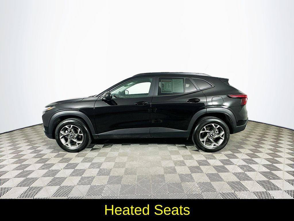 used 2025 Chevrolet Trax car, priced at $20,900