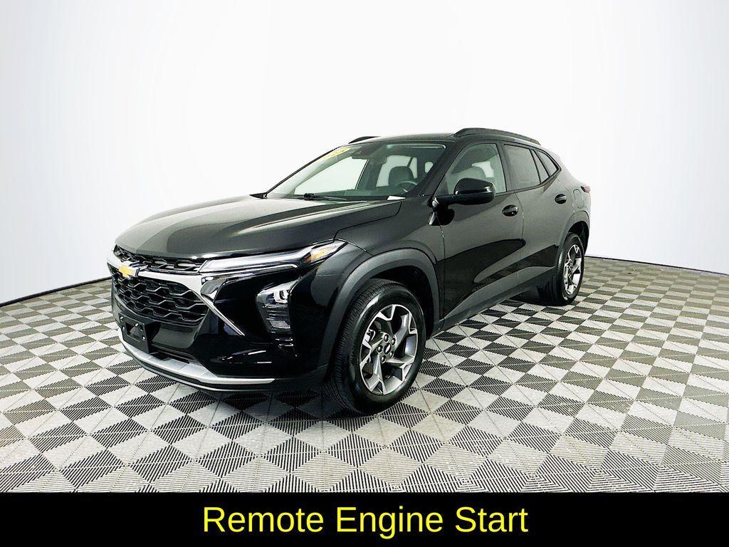 used 2025 Chevrolet Trax car, priced at $20,900