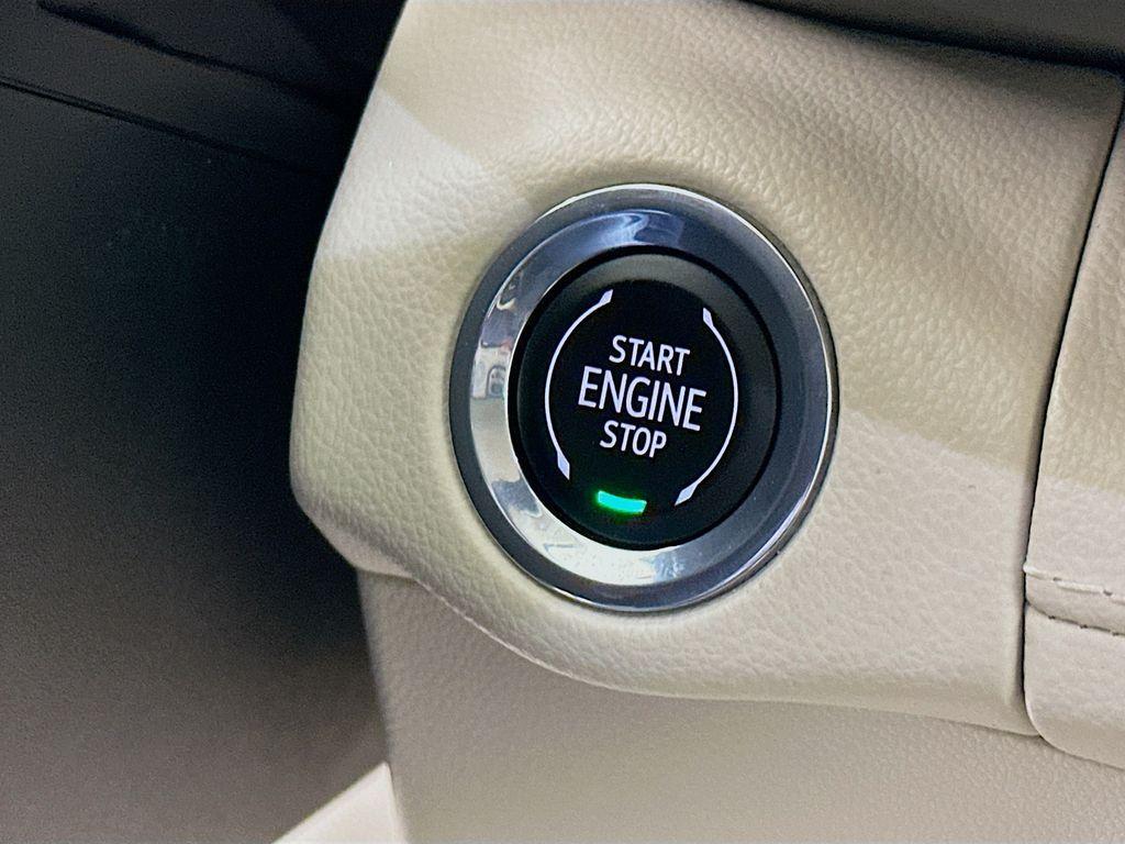 used 2023 Buick Envision car, priced at $24,909