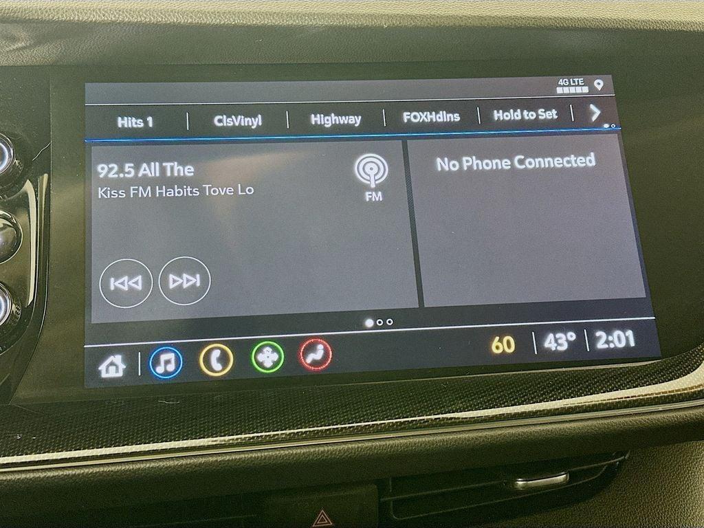 used 2023 Buick Envision car, priced at $24,800