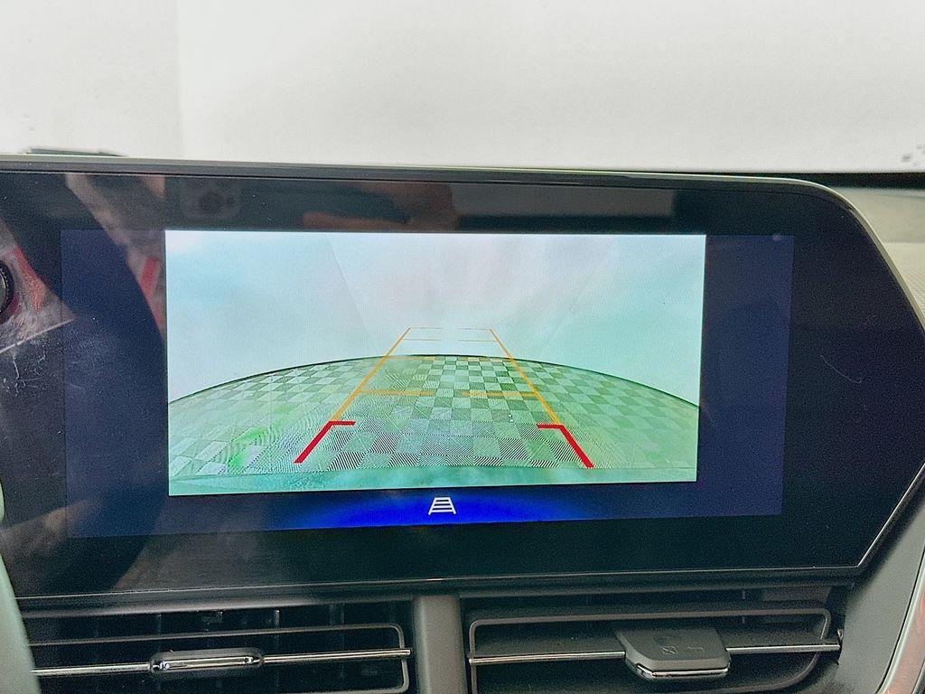 used 2024 Chevrolet Trax car, priced at $22,808