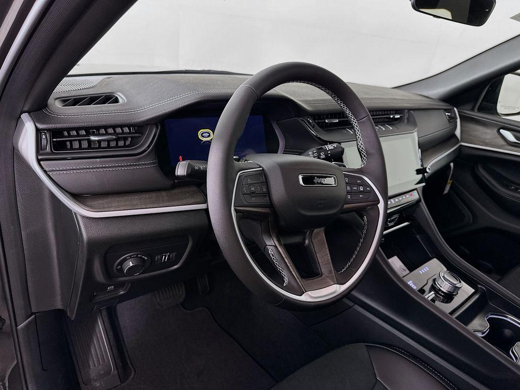 new 2026 Jeep Grand Cherokee L car, priced at $45,971