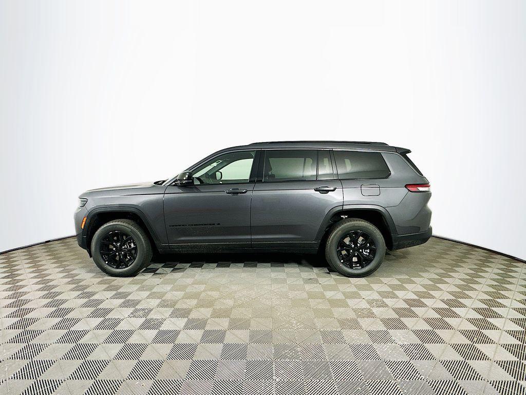 new 2026 Jeep Grand Cherokee L car, priced at $45,971
