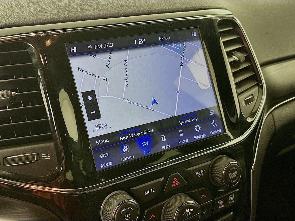 used 2020 Jeep Grand Cherokee car, priced at $21,994