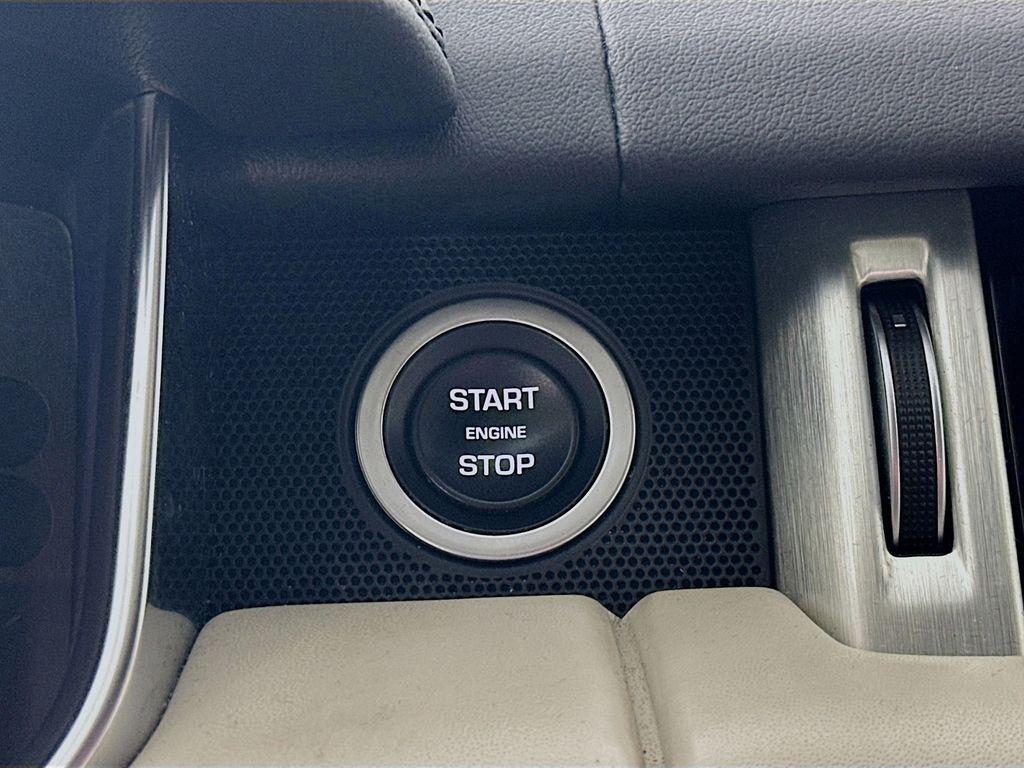 used 2019 Land Rover Range Rover car, priced at $28,443