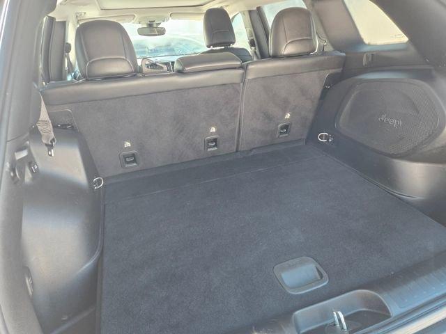used 2021 Jeep Cherokee car, priced at $21,899