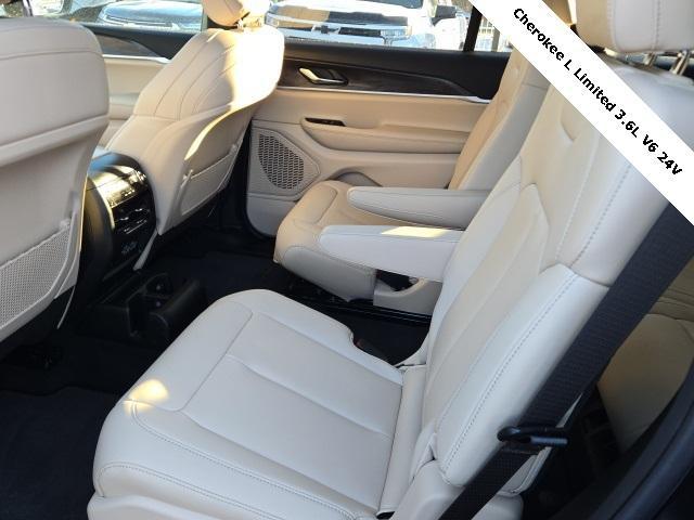 used 2025 Jeep Grand Cherokee L car, priced at $39,500