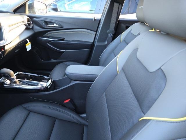 new 2026 Chevrolet Trax car, priced at $27,862