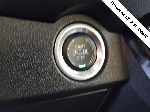 used 2024 Chevrolet Traverse car, priced at $38,450