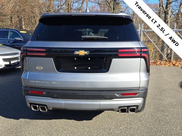 used 2025 Chevrolet Traverse car, priced at $36,500