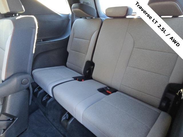 used 2025 Chevrolet Traverse car, priced at $36,500