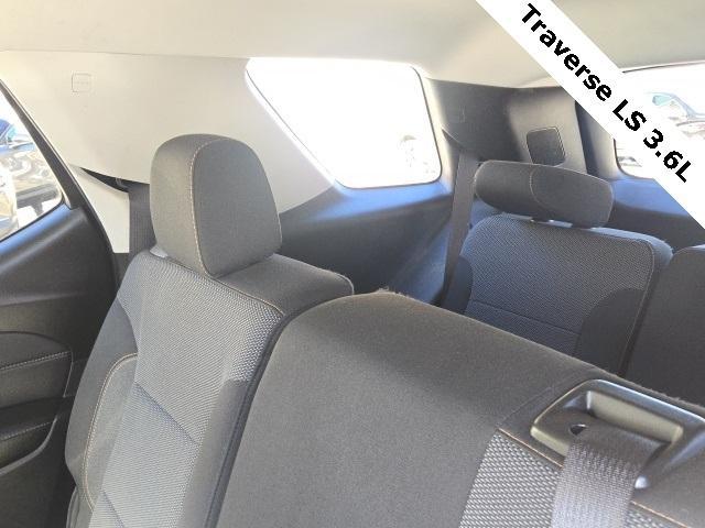 used 2020 Chevrolet Traverse car, priced at $15,900