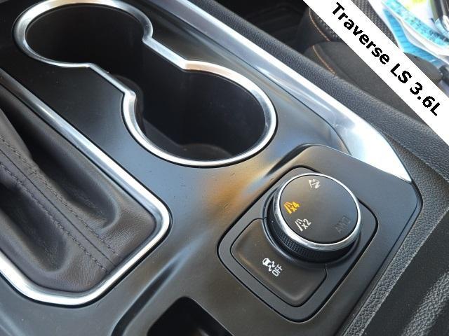 used 2020 Chevrolet Traverse car, priced at $15,900