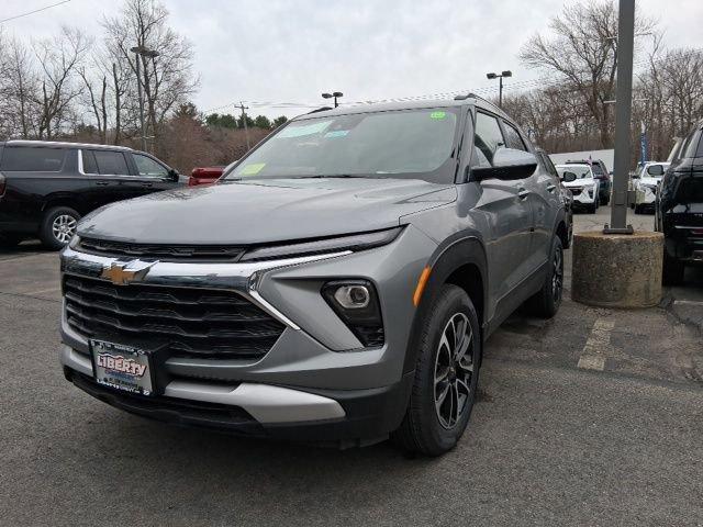 new 2026 Chevrolet TrailBlazer car, priced at $28,484