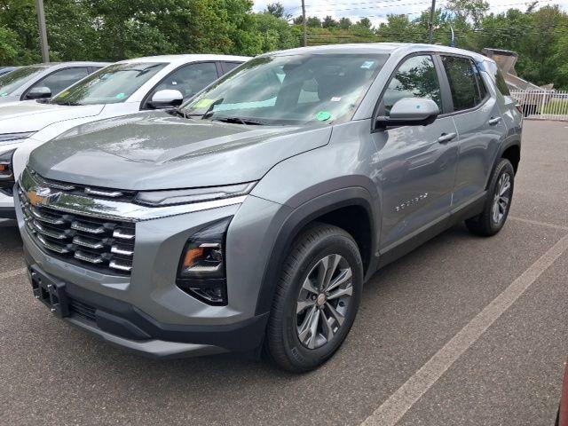 new 2026 Chevrolet Equinox car, priced at $32,554