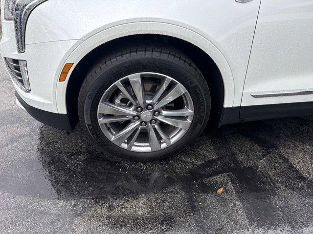 used 2024 Cadillac XT5 car, priced at $39,595