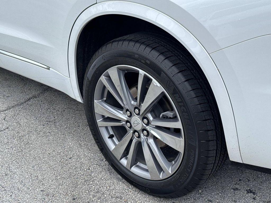 used 2024 Cadillac XT6 car, priced at $44,985