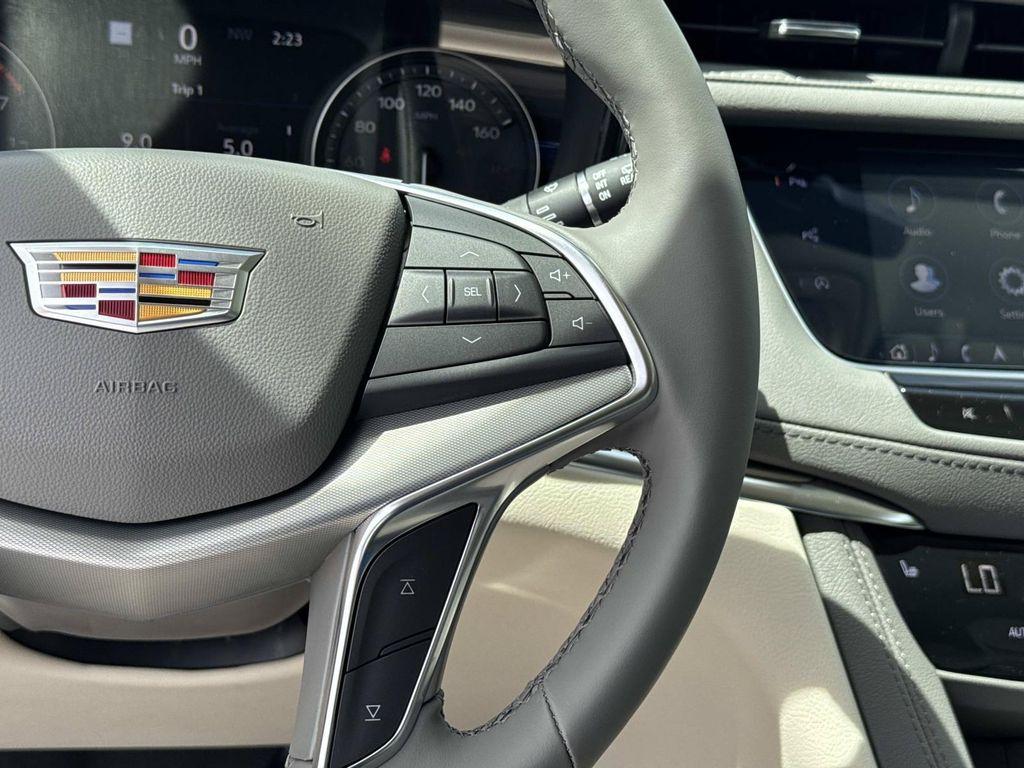 new 2026 Cadillac XT5 car, priced at $58,400